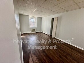 29 Logan Ave in Glenolden, PA - Building Photo - Building Photo