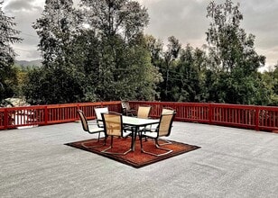 2845 Nugget Ln, Unit 2 Bedroom Apartment in Anchorage, AK - Building Photo - Building Photo