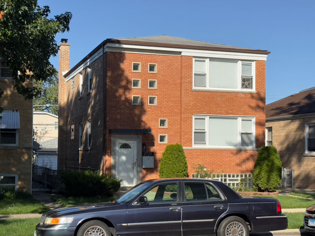 2728 N 75th Ave, Unit G01C in Chicago, IL - Building Photo - Building Photo