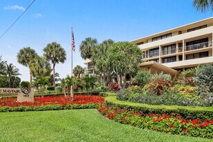 1401 S Ocean Blvd in Boca Raton, FL - Building Photo