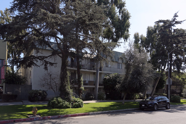 400 S La Fayette Park Pl in Los Angeles, CA - Foto de edificio - Building Photo