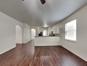 2037 Vanamen Ct in Conroe, TX - Building Photo - Building Photo