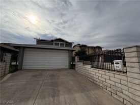 516 Inness Ave in Henderson, NV - Building Photo