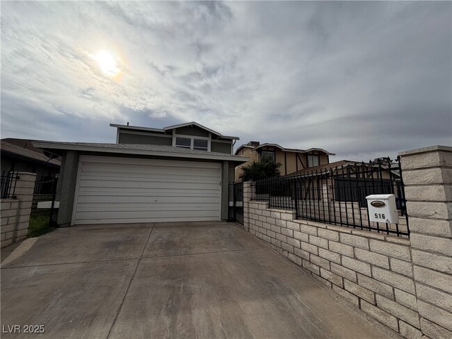 property at 516 Inness Ave