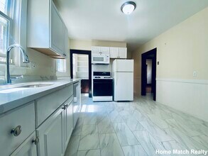 39 Michigan Ave, Unit #1 in Somerville, MA - Building Photo - Building Photo