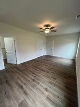 08 Longbranch Dr in Washington, IN - Building Photo - Building Photo