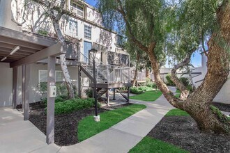 The Boulevard in Pleasant Hill, CA - Building Photo - Building Photo