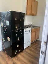 542 E State St in Trenton, NJ - Building Photo