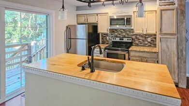 2146 Belle Terra Rd in Knoxville, TN - Building Photo - Building Photo