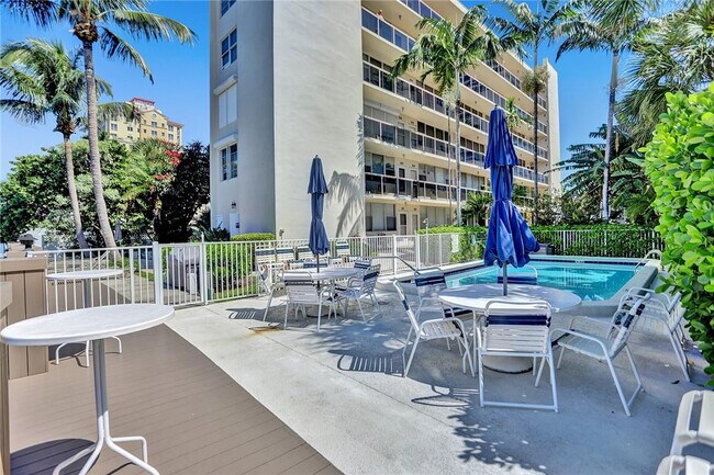 property at 101 N Birch Rd