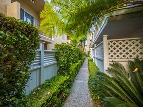 918 7th St in Santa Monica, CA - Building Photo - Building Photo