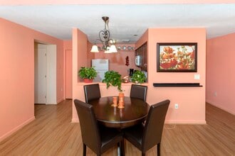 50 S Common St, Unit 507 in Lynn, MA - Foto de edificio - Building Photo