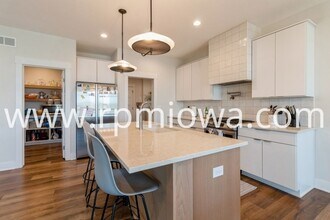 5901 NE Sherman Dr in Ankeny, IA - Building Photo - Building Photo