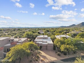 7474 E Boulders Pkwy in Scottsdale, AZ - Building Photo - Building Photo