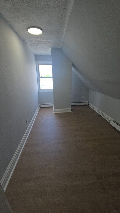 65 Hudson St, Unit 1 in Newark, NJ - Building Photo