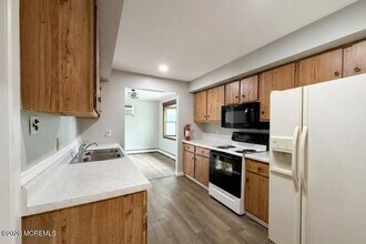2 Coosa Trail in Pemberton Township, NJ - Building Photo - Building Photo