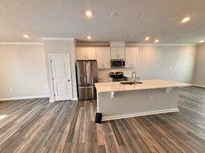 140 Sweet Lilac Wy in Raleigh, NC - Building Photo - Building Photo