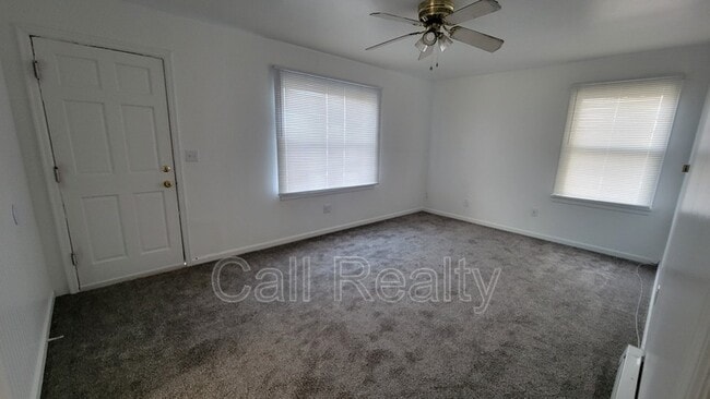 1328 E Longfellow Ave in Spokane, WA - Building Photo - Building Photo