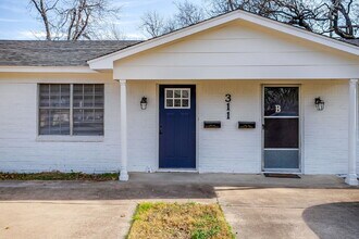 311 Tanny St in Westworth Village, TX - Building Photo - Building Photo