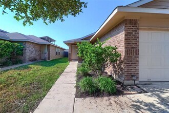 3308 Barksdale Dr in Austin, TX - Building Photo - Building Photo