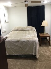5906 Grayson St, Unit C in Springfield, VA - Building Photo - Building Photo