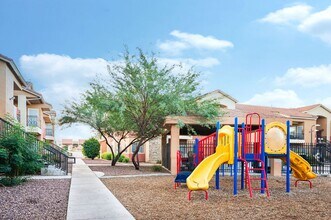 Desert View Apartments in Tolleson, AZ - Building Photo - Building Photo