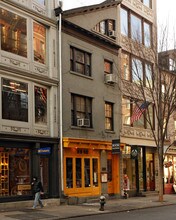 152 Spring St in New York, NY - Building Photo - Building Photo