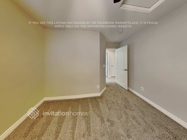 3271 W Five Mile Peak Dr in Queen Creek, AZ - Foto de edificio - Building Photo