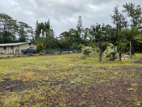 15-1665 21st Ave in Keaau, HI - Building Photo - Building Photo