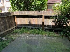 1625 Slater St in Santa Rosa, CA - Building Photo - Building Photo