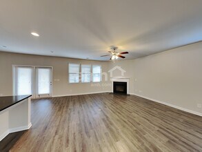 235 Hickory Pointe Dr in Acworth, GA - Building Photo - Building Photo