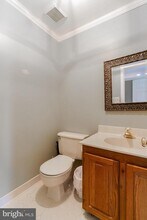 4018 Lake Glen Rd in Fairfax, VA - Building Photo - Building Photo