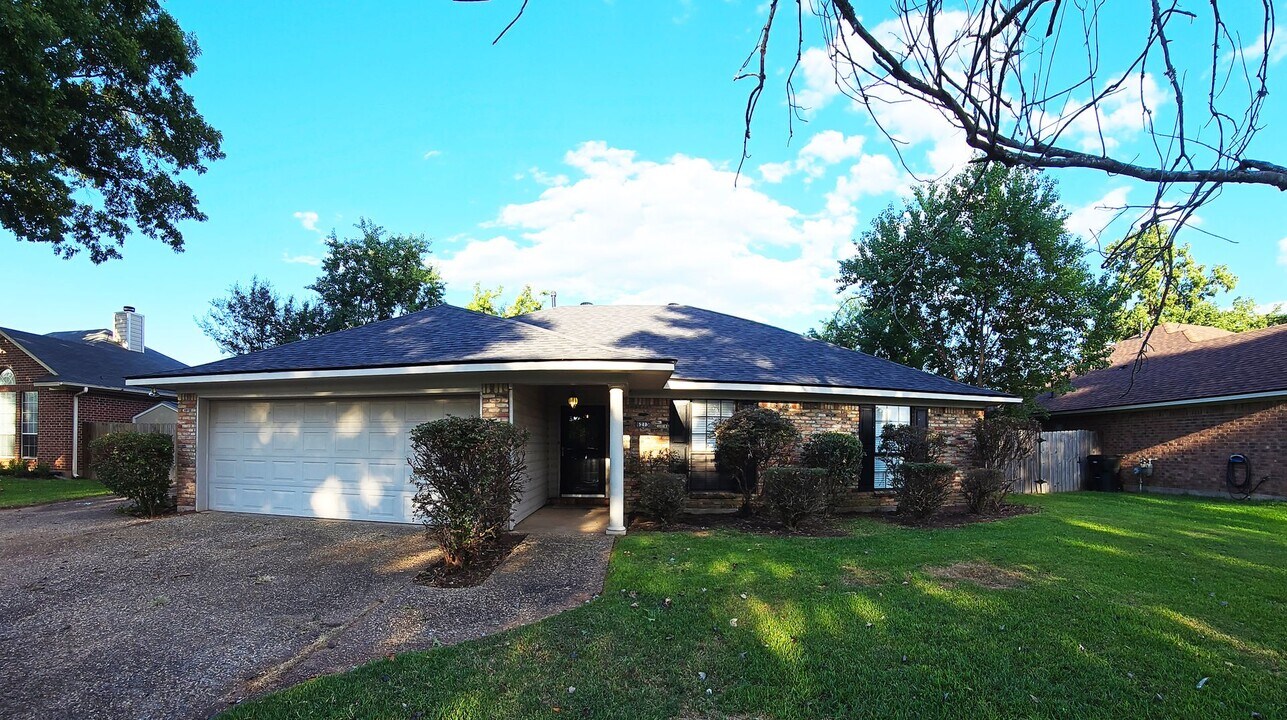 6213 W Oxbow Loop in Bossier City, LA - Building Photo