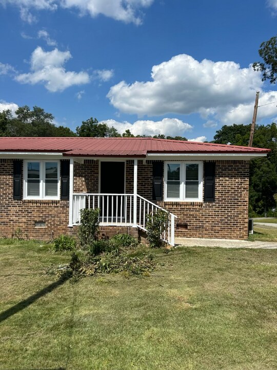 50 Lyon St in Tallapoosa, GA - Building Photo