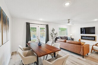 2003 N O'Connor Rd in Irving, TX - Building Photo - Building Photo