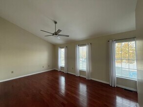 347 Stonehedge Ln in Mechanicsburg, PA - Building Photo - Building Photo