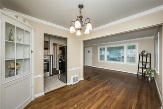 1424 Golden Dr in St. Louis, MO - Building Photo - Building Photo