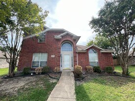 6905 Fairfield Dr in Rowlett, TX - Building Photo