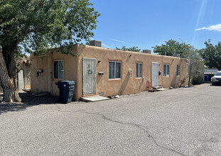 1221-1225 San Mateo Blvd SE in Albuquerque, NM - Building Photo - Building Photo