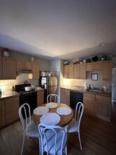 264 Hanover St, Unit 8 in Boston, MA - Building Photo - Building Photo