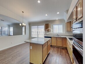 15331 W Honeysuckle Ln in Surprise, AZ - Building Photo - Building Photo