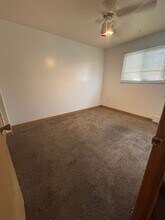 16242 Edgewood Ct in Maple Heights, OH - Building Photo - Building Photo