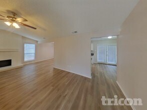 133 Brockway Dr in Rockwall, TX - Foto de edificio - Building Photo