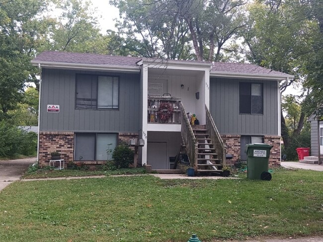 property at 320 S Franklin Ave