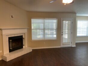 12142 Corner Oaks Dr in Jacksonville, FL - Building Photo - Building Photo