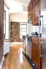 432 E 13th St in New York, NY - Foto de edificio - Building Photo