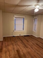 11 Cleveland Ave in Endicott, NY - Foto de edificio - Building Photo