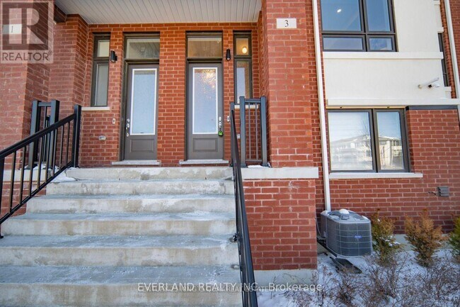 3 William Russell Ln in Richmond Hill, ON - Building Photo - Building Photo