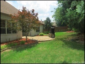 21 Commentry Dr in Little Rock, AR - Building Photo - Building Photo