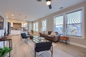 Stadium District Suites in Lancaster, PA - Foto de edificio - Building Photo